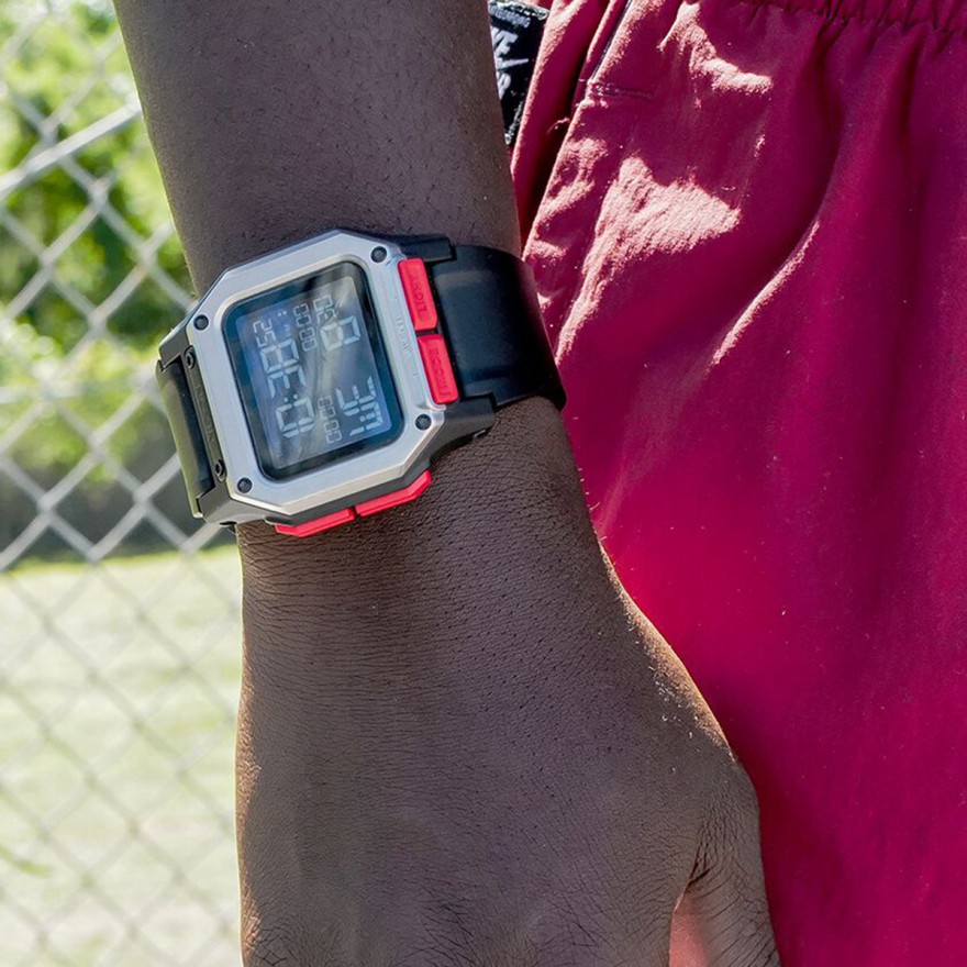 Nixon Regulus Watch Nixon Regulus Watch