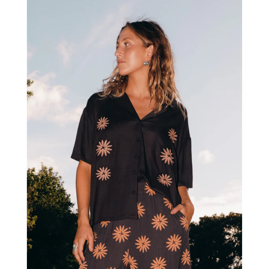 Women's Volcom Emb Midnite Ramble Top...