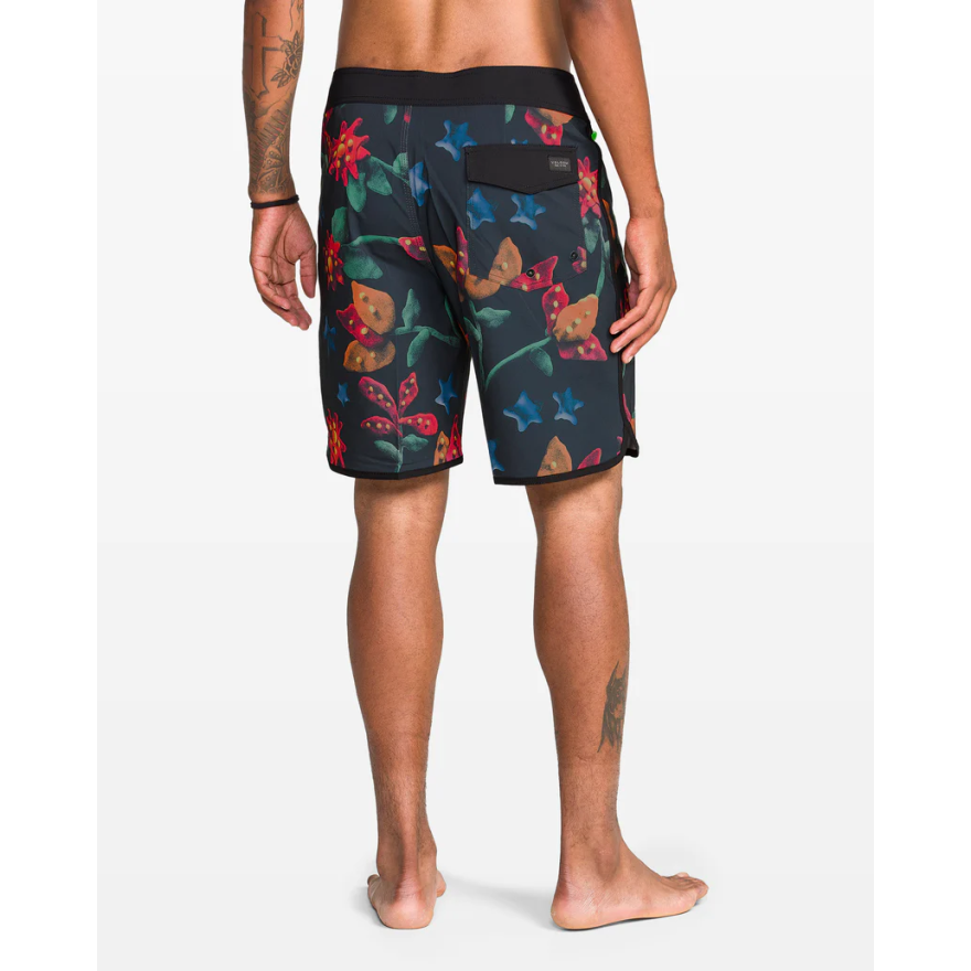 Men's Volcom Scallop Mod 19
