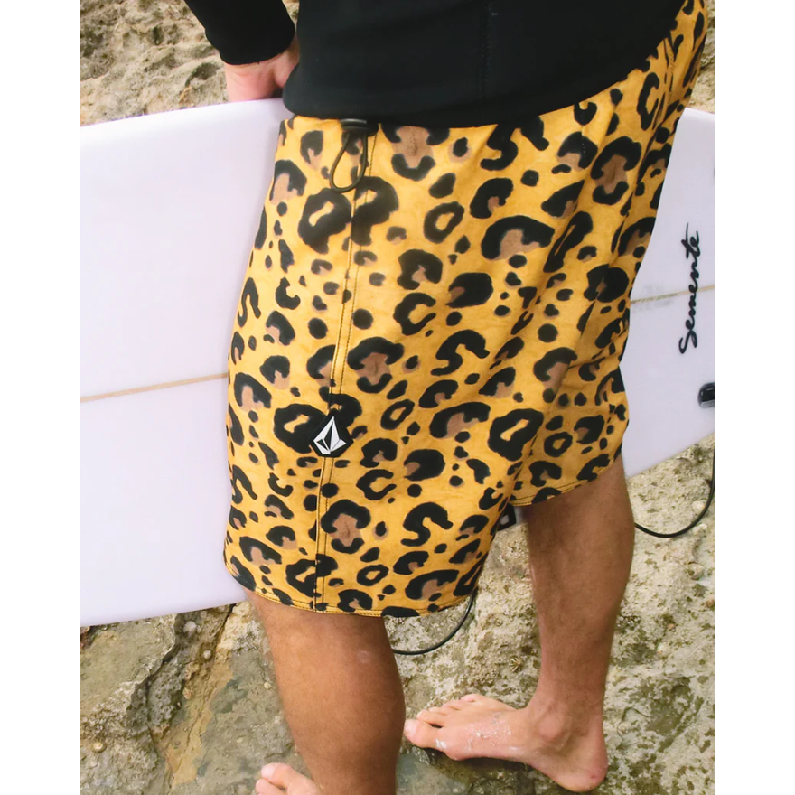 Men's Volcom Cheetah Mod 20