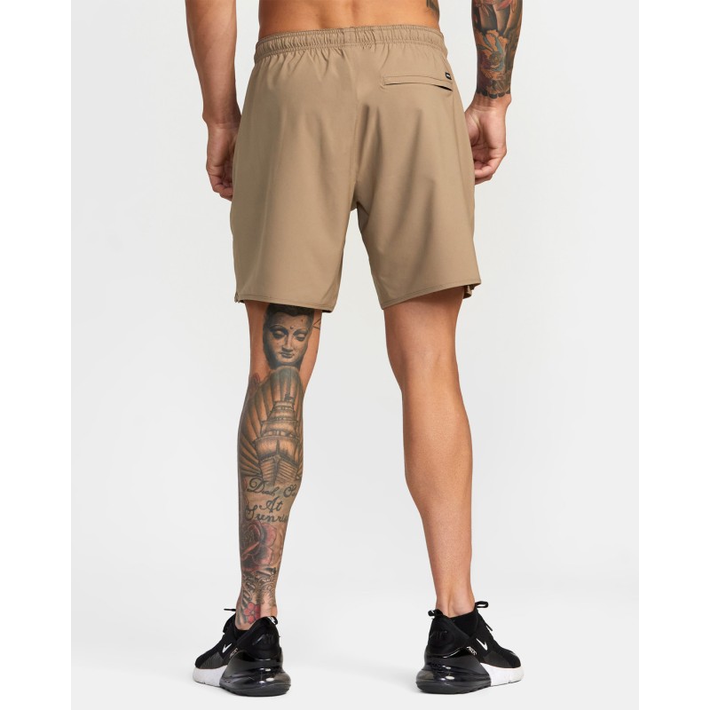 RVCA YOGGER STRETCH ATHLETIC SHORTS 17" RVCA YOGGER STRETCH ATHLETIC SHORTS 17"