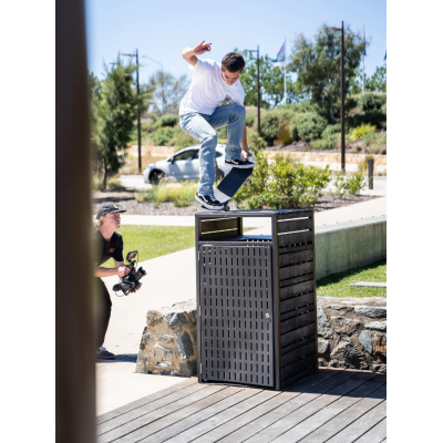 Men's Volcom Solver Denim