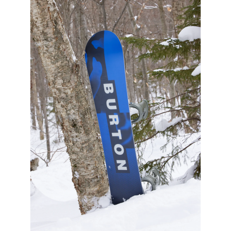 Men's Burton Ripcord Flat Top Snowboard Men's Burton Ripcord Flat Top Snowboard